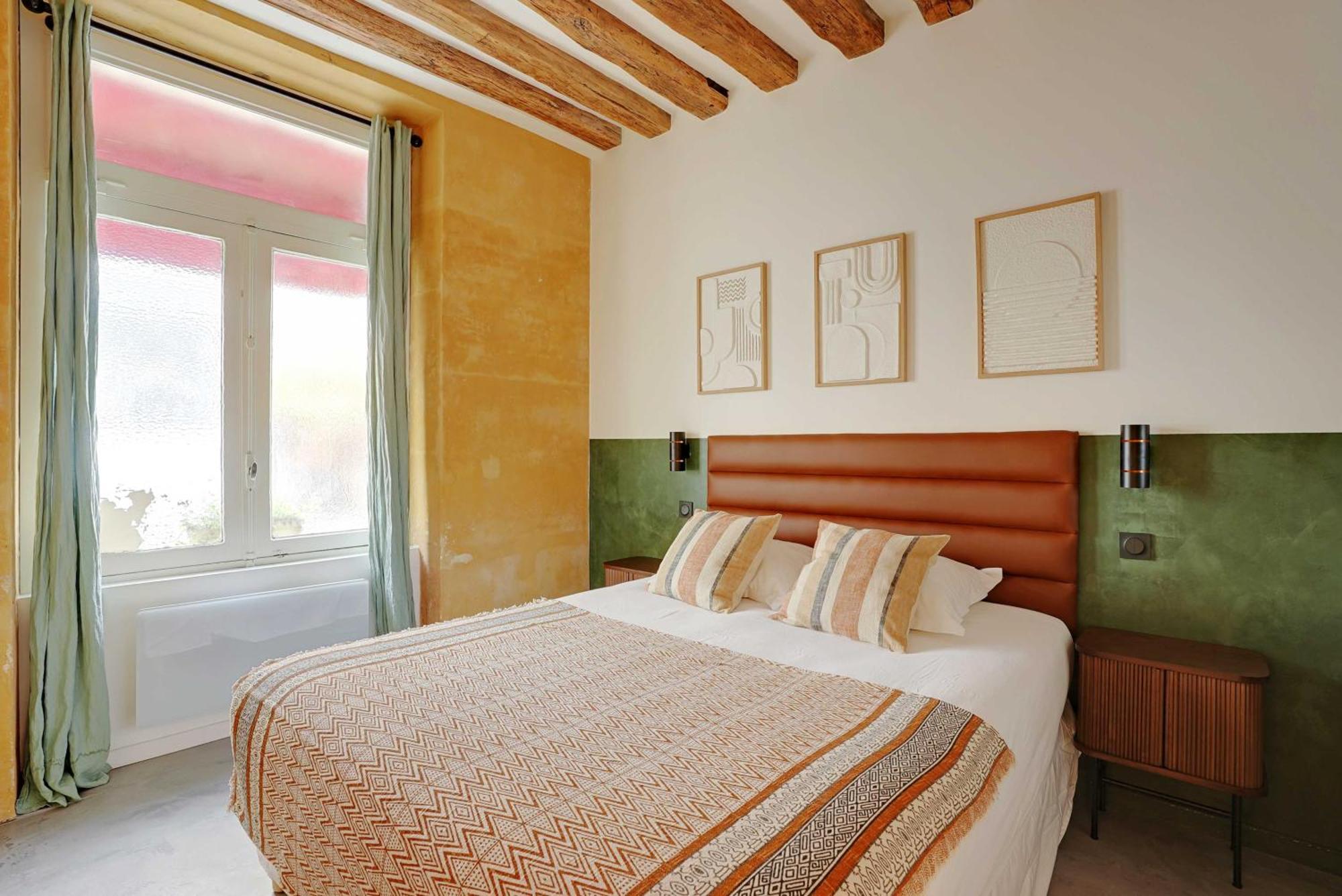 Spacious - 3br-6p - Place Des Vosges Paris